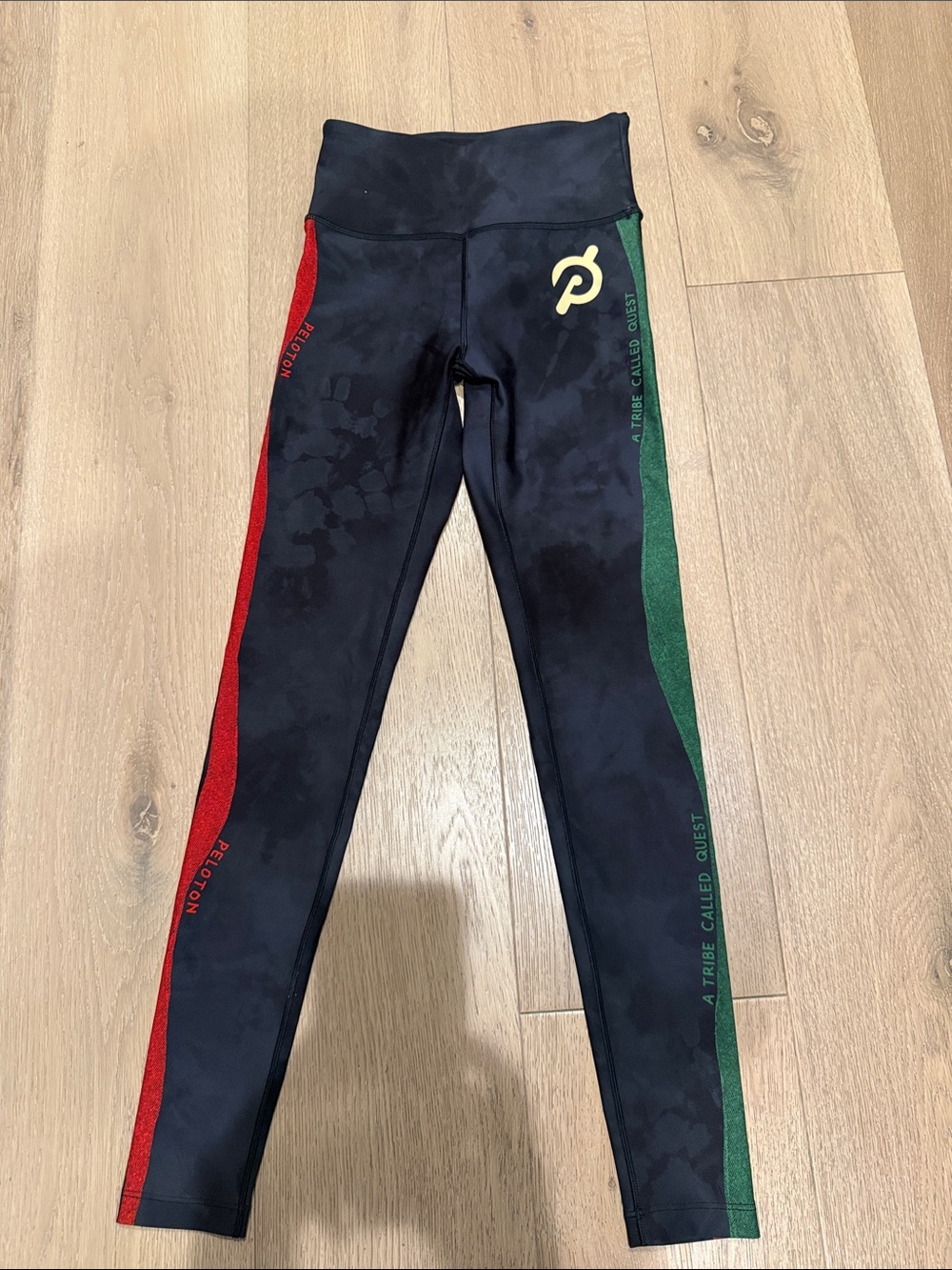 Peloton Black Leggings Tribe Called Quest edition! NWT Red & Green Side Panels
